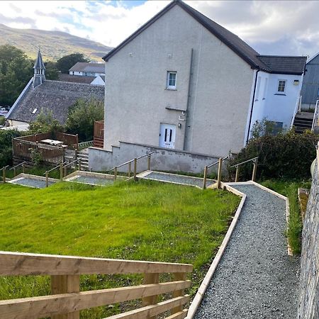 Somerled House Portree Bagian luar foto